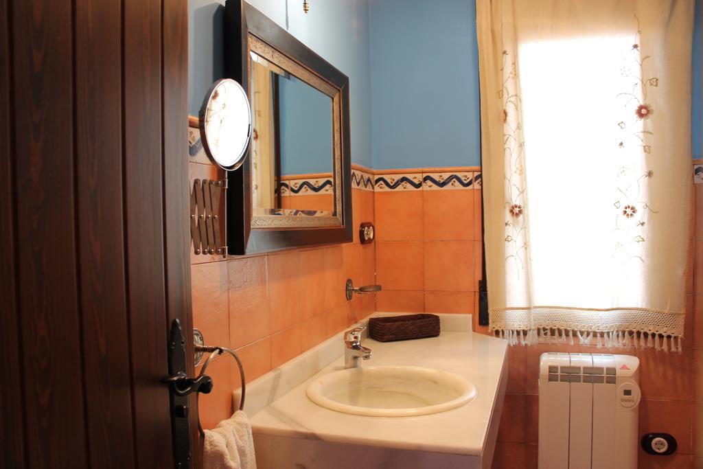 Apartamentos Turísticos Pepe Gea de Albarracín Habitación foto