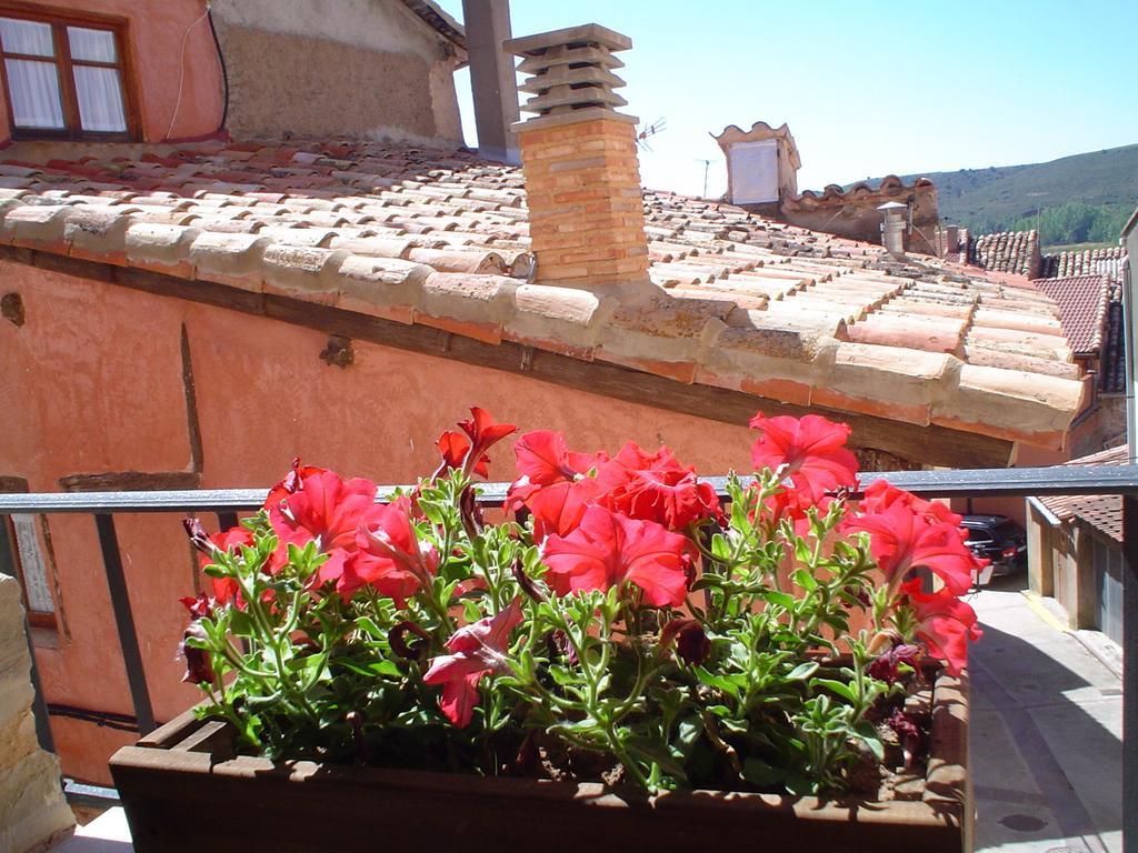 Apartamentos Turísticos Pepe Gea de Albarracín Habitación foto