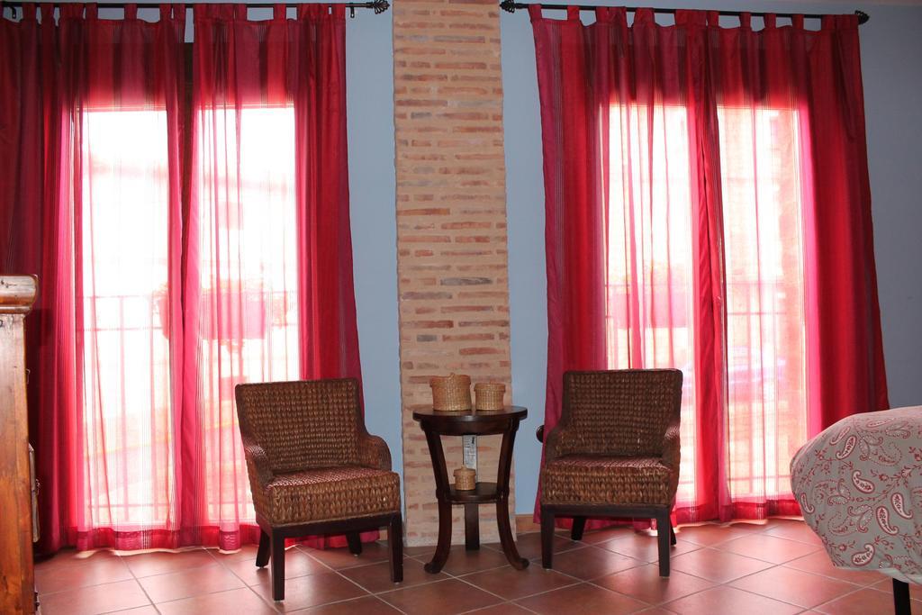 Apartamentos Turísticos Pepe Gea de Albarracín Habitación foto